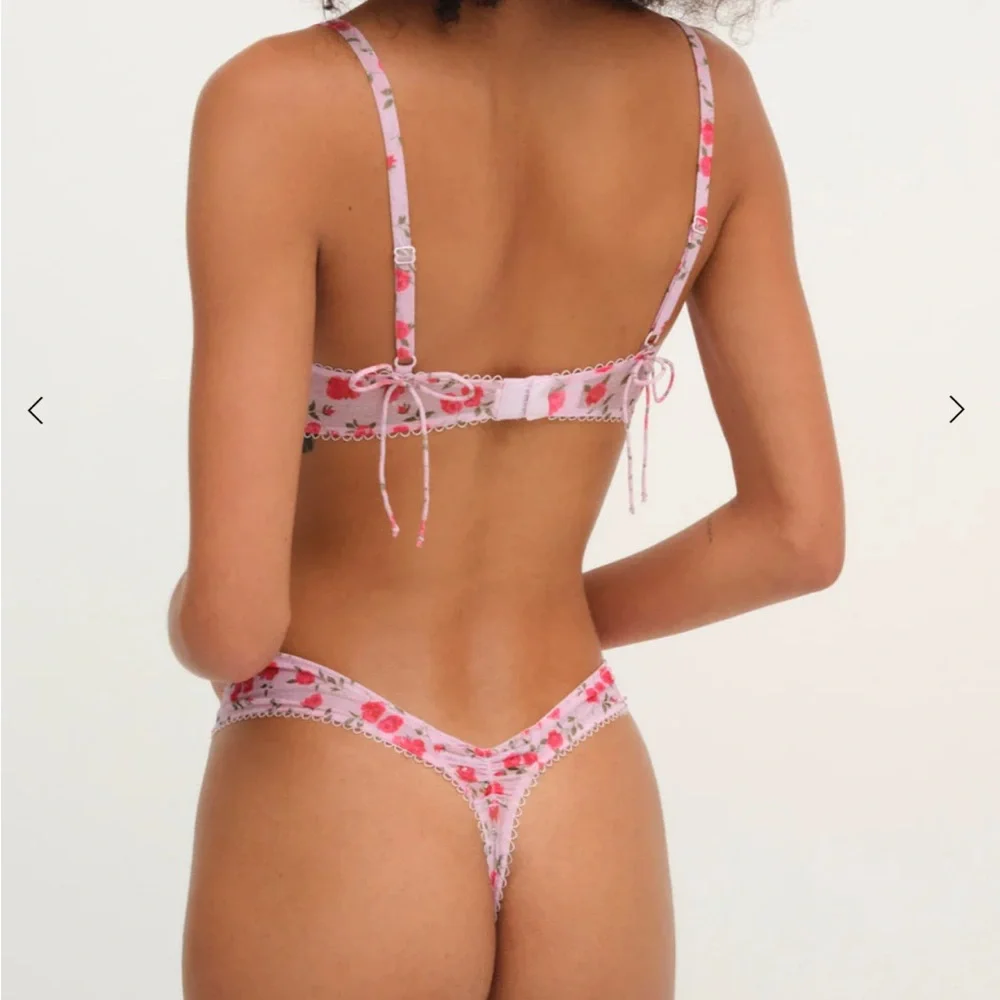 Lottie Intimates Set - Picture 2 of 3